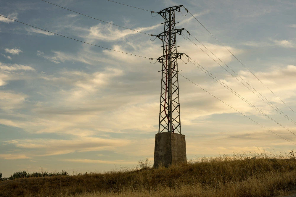 La red eléctrica española está saturada - Digitalizar la red electrica - Ingenieria Prodesa